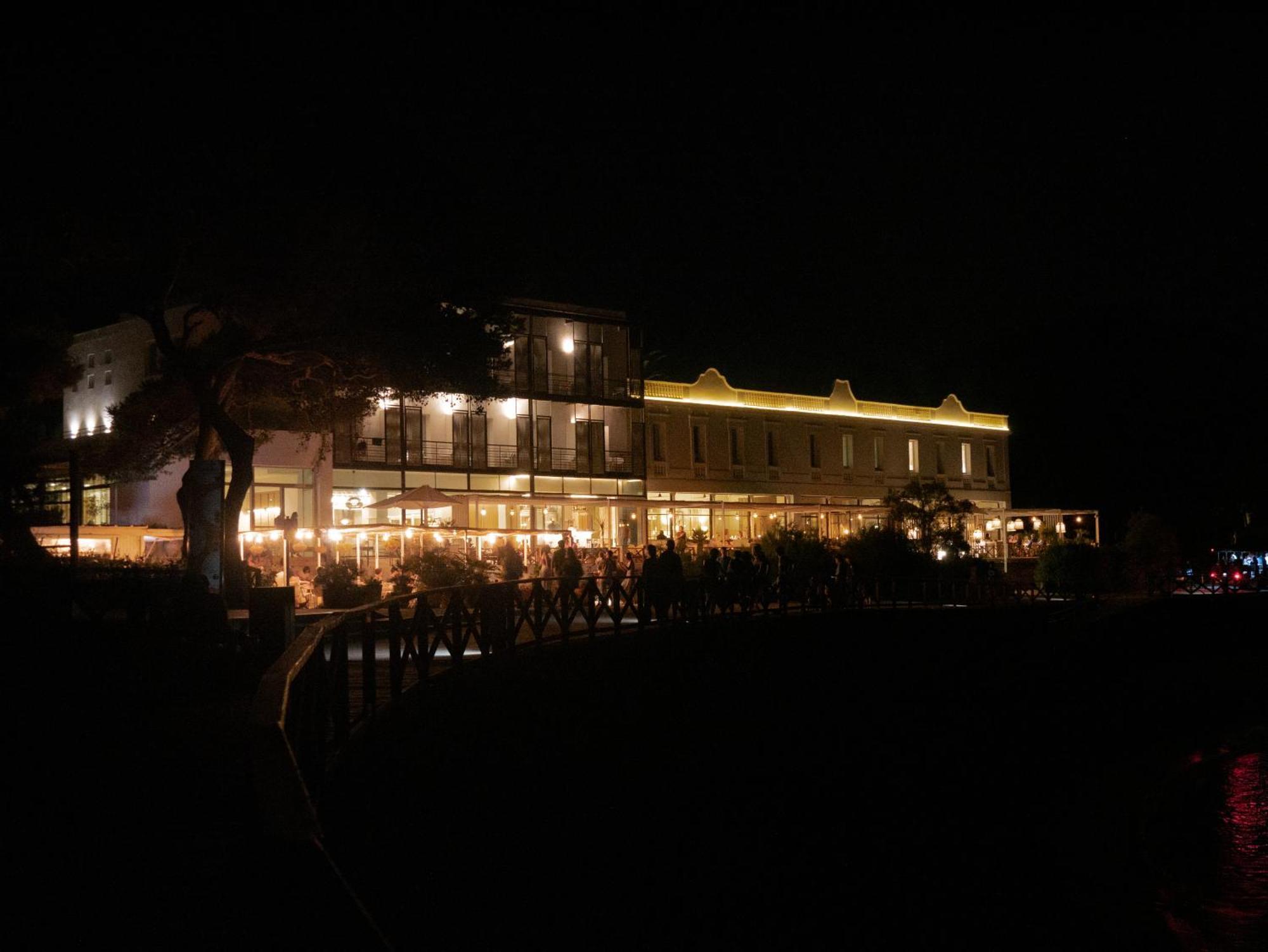 Empuries 4*