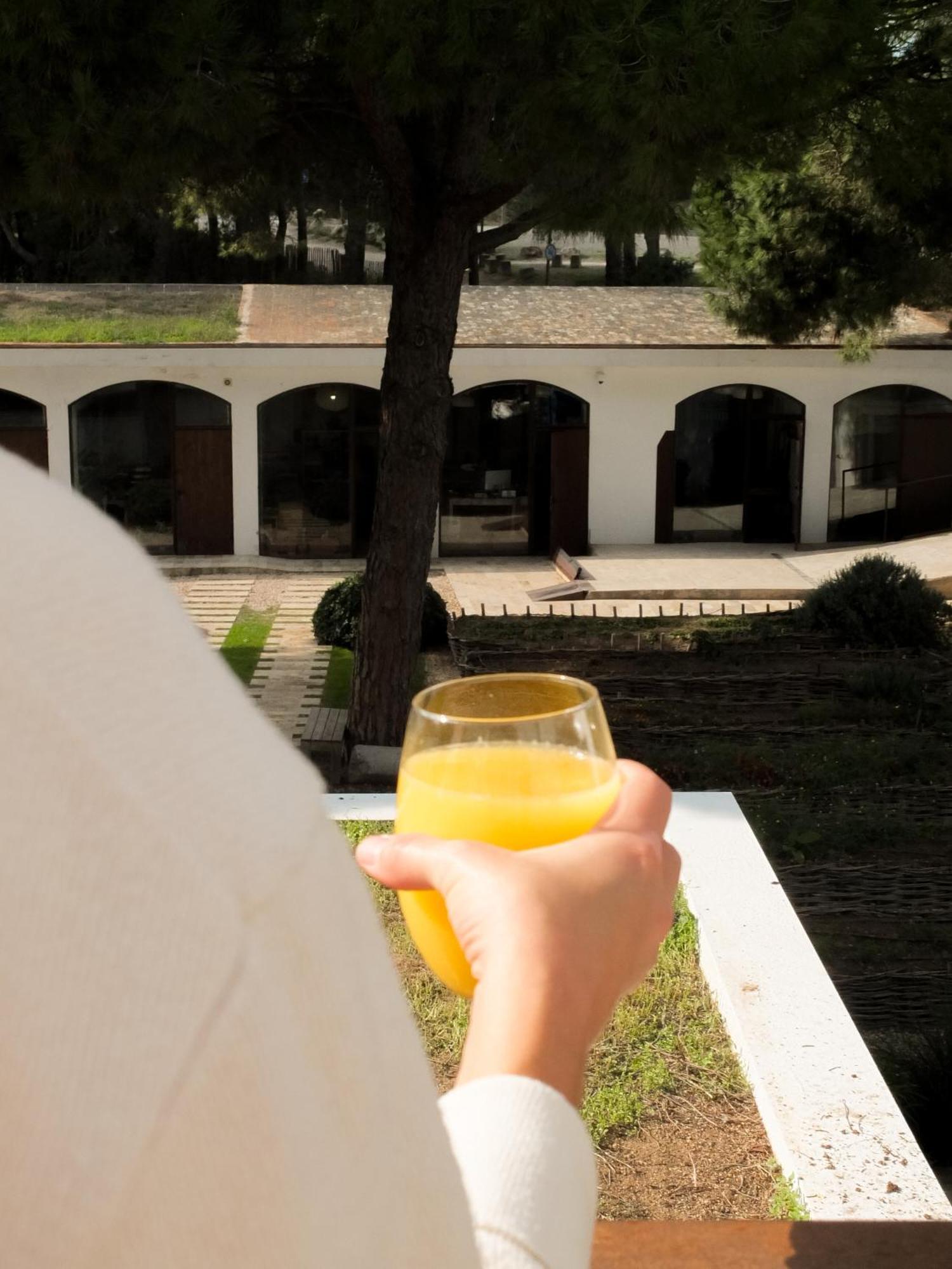 Hotel Empuries 4*